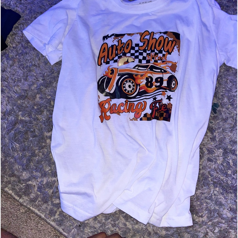 White graphic T-shirt, motor shirt